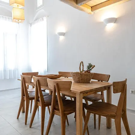 Thelgo Mykonos * Psarrou