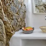 Thelgo Mykonos Psarrou