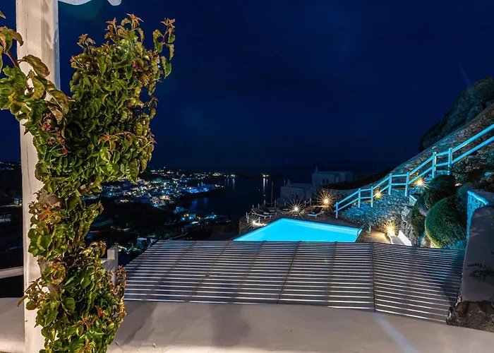 特尔格米科诺斯别墅 别墅 *